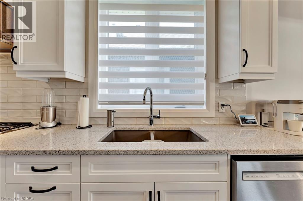 Photo 17 of 68 Cedar Street Unit 12, Paris ON