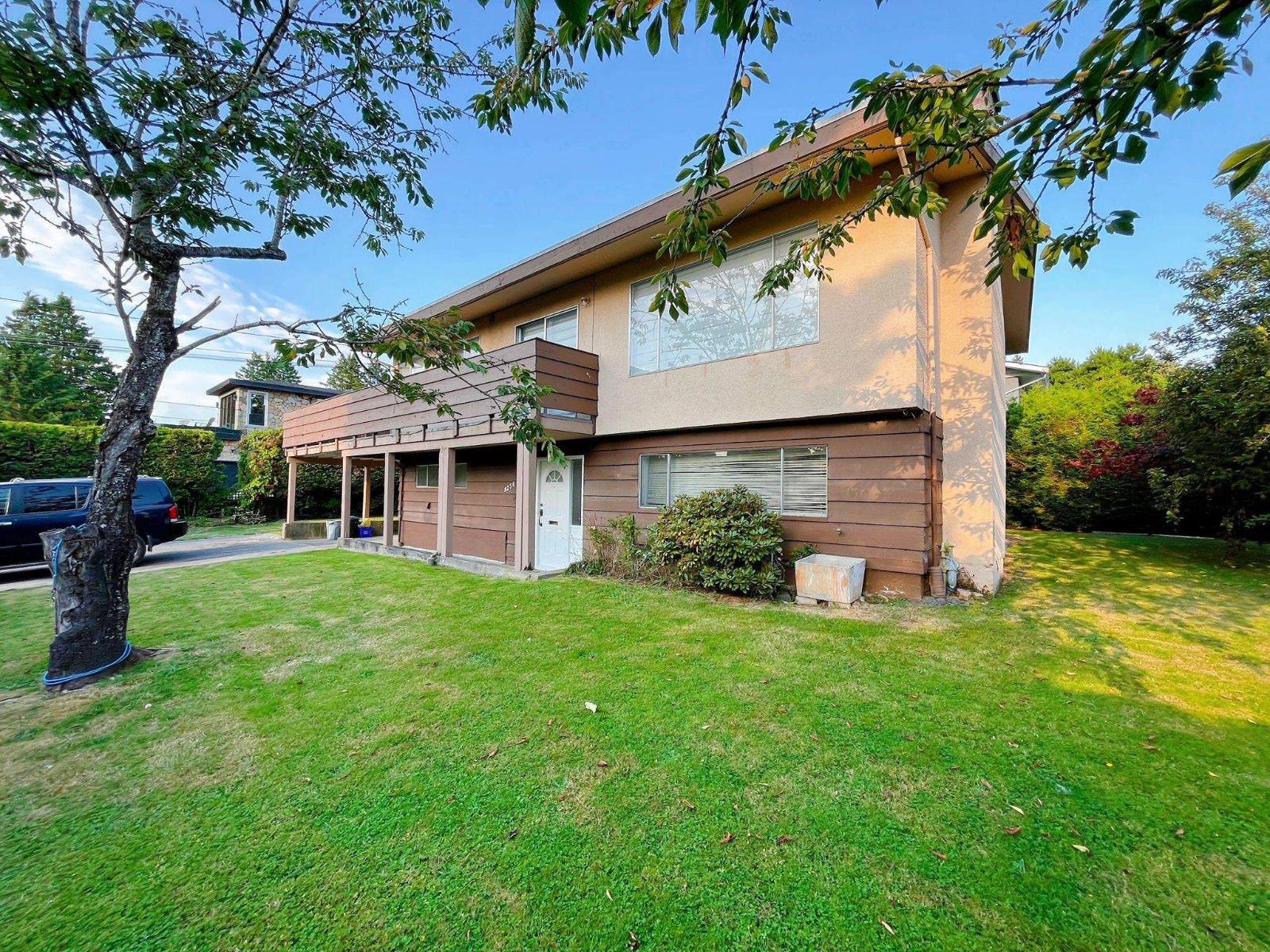 Photo 2 of 9256 117 Street, Delta BC
