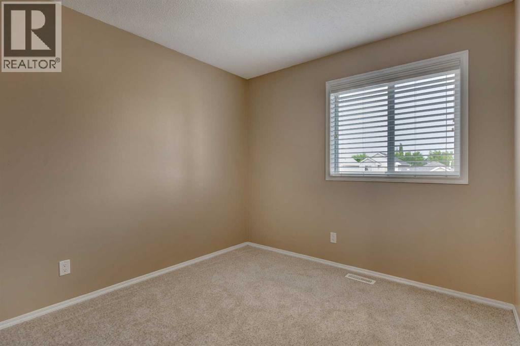 Single Family House for Sale in  Prestwick Park SE McKenzie Towne Calgary 