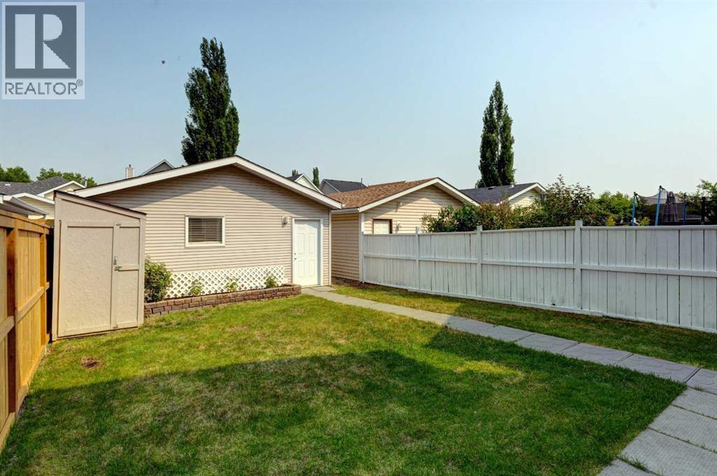Single Family House for Sale in  Prestwick Park SE McKenzie Towne Calgary 