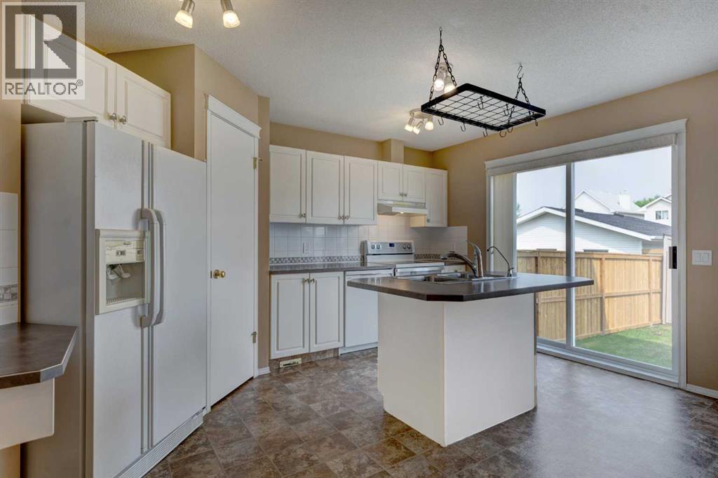 Single Family House for Sale in  Prestwick Park SE McKenzie Towne Calgary 
