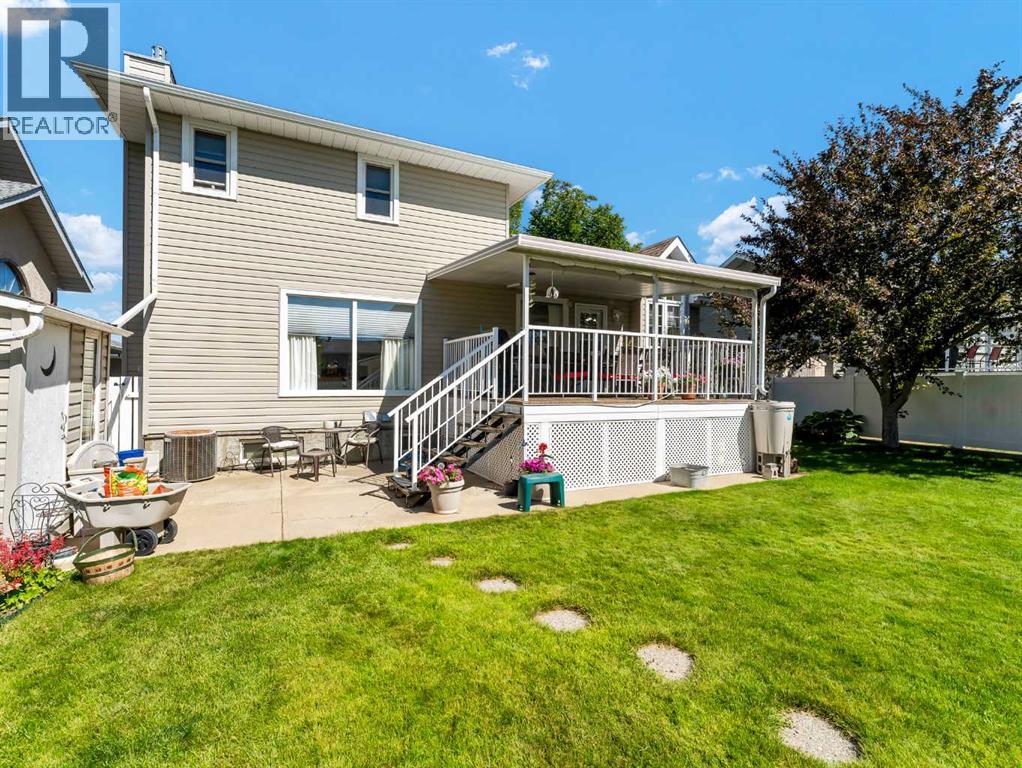Photo 5 of 451 Sprague Way Se, Medicine Hat AB