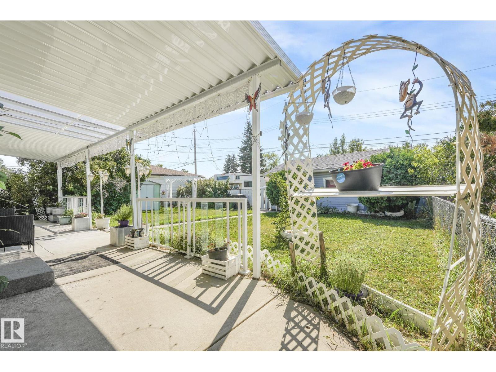 Photo 55 of 9211 130 Av Nw, Edmonton AB