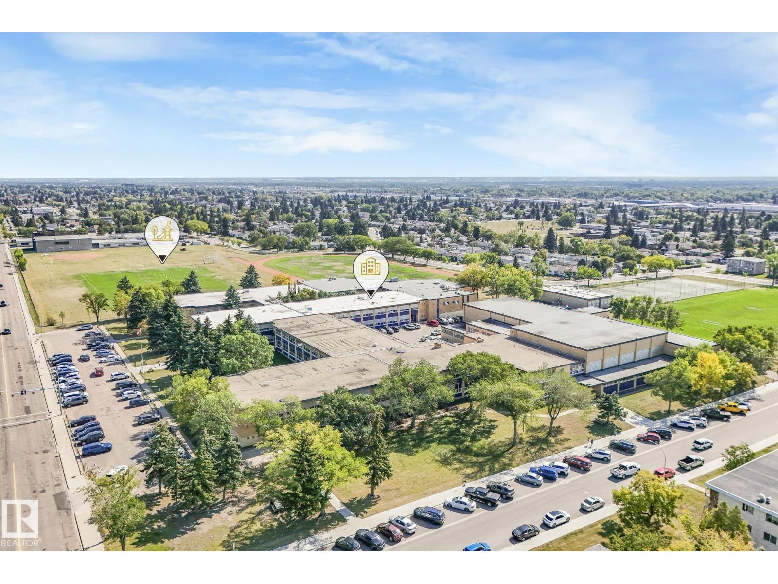 Photo 75 of 9211 130 Av Nw, Edmonton AB