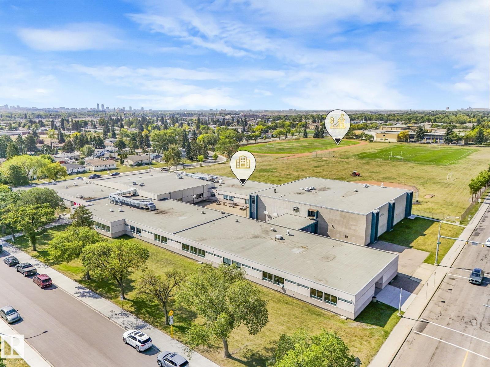 Photo 70 of 9211 130 Av Nw, Edmonton AB
