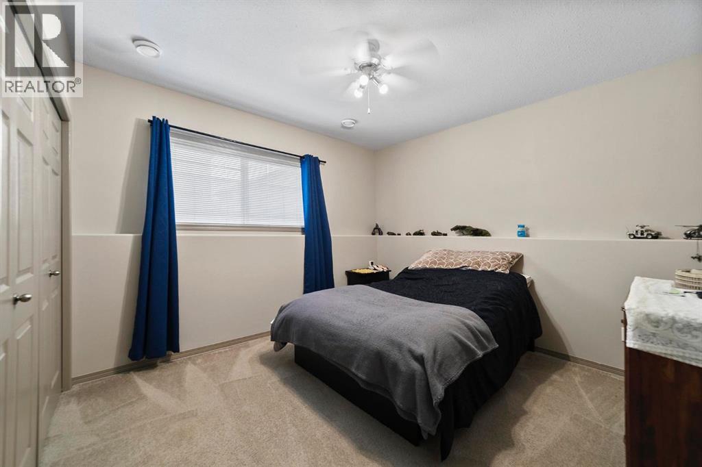 Photo 11 of 10 4803 54 Avenue, Camrose AB