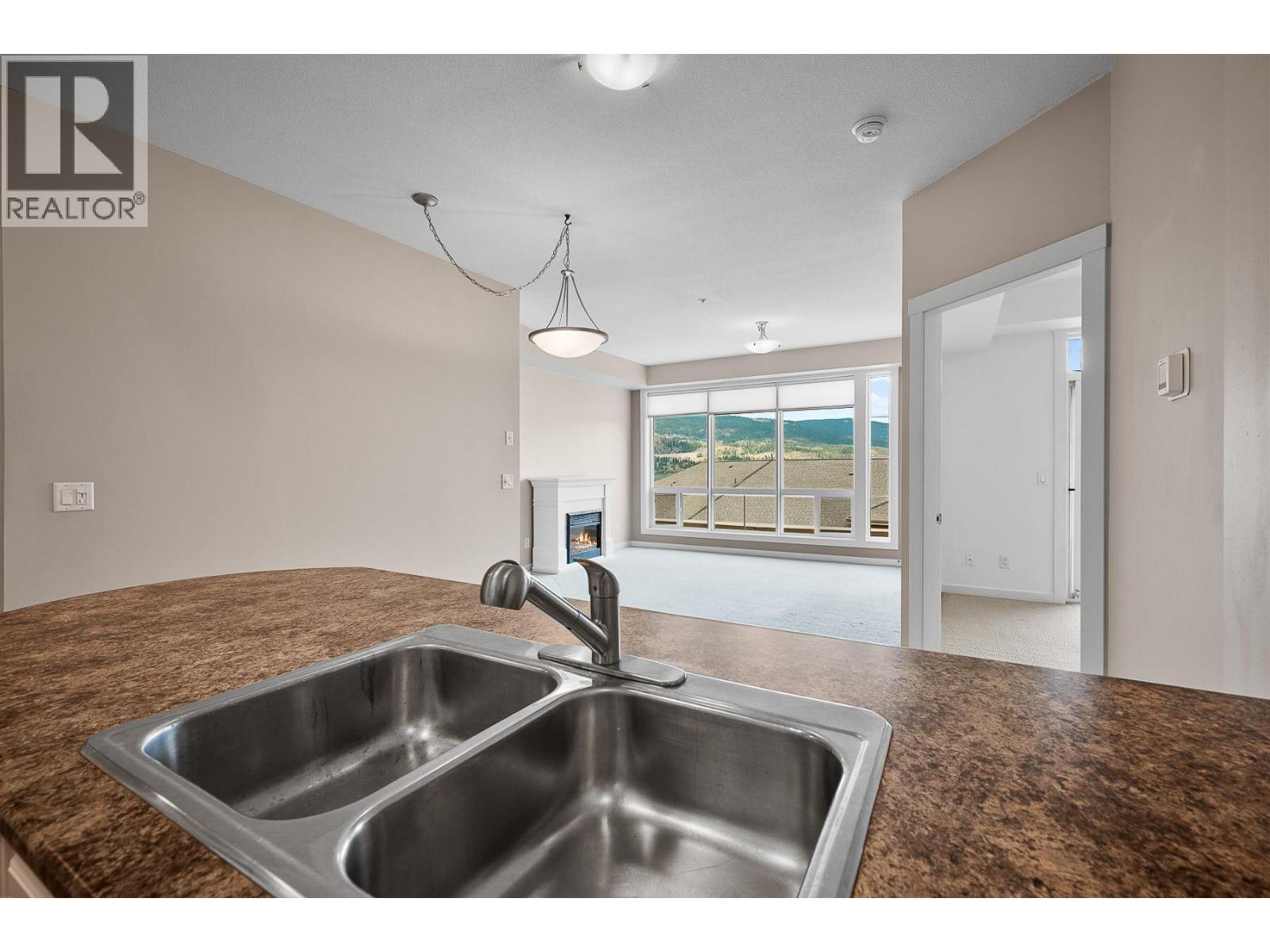 Photo 15 of 3550 Woodsdale Road Unit 414, Lake Country BC