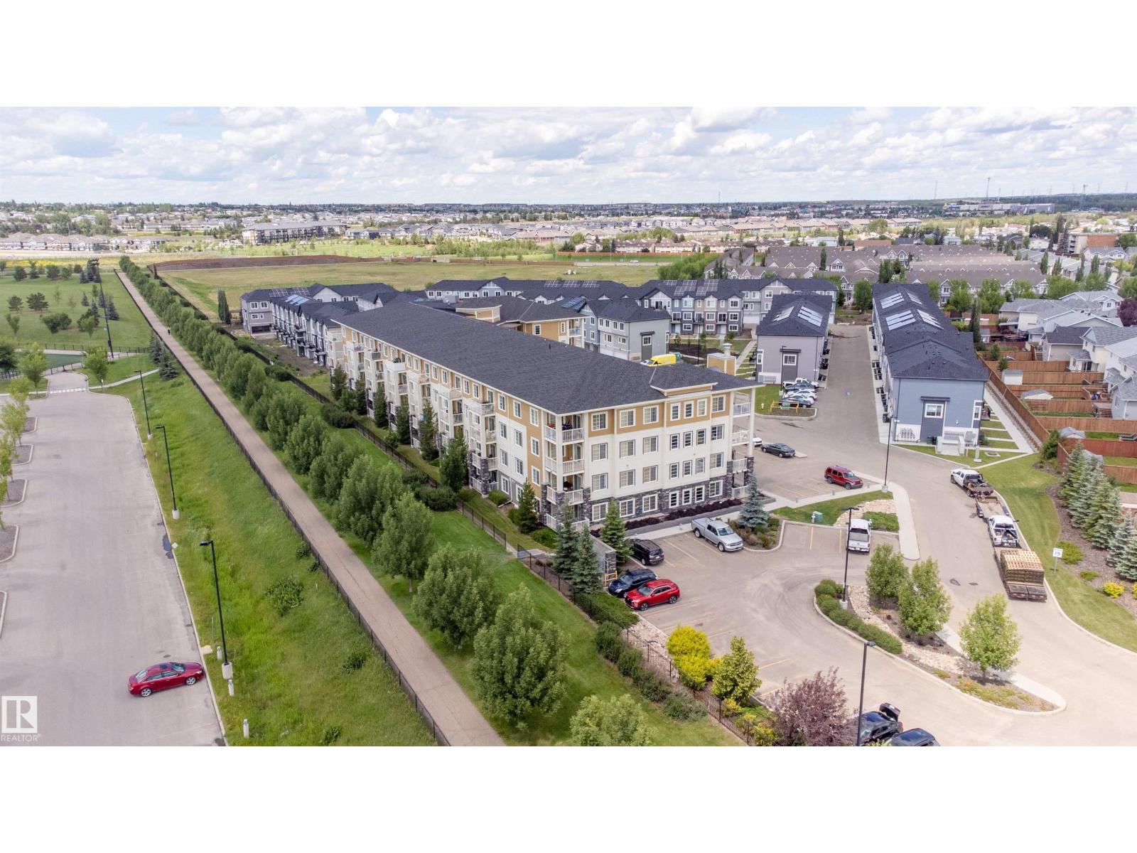 Photo 1 of 207 3670 139 Av Nw, Edmonton AB