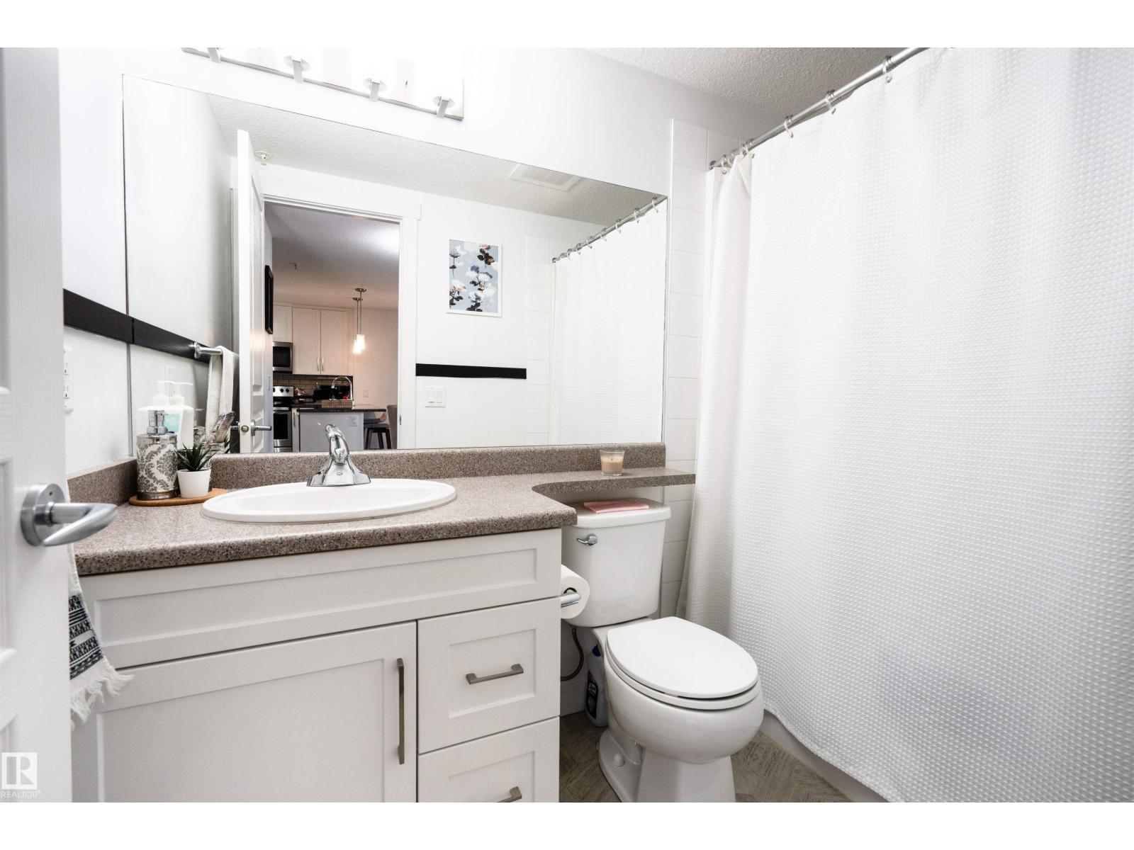 Photo 15 of 207 3670 139 Av Nw, Edmonton AB