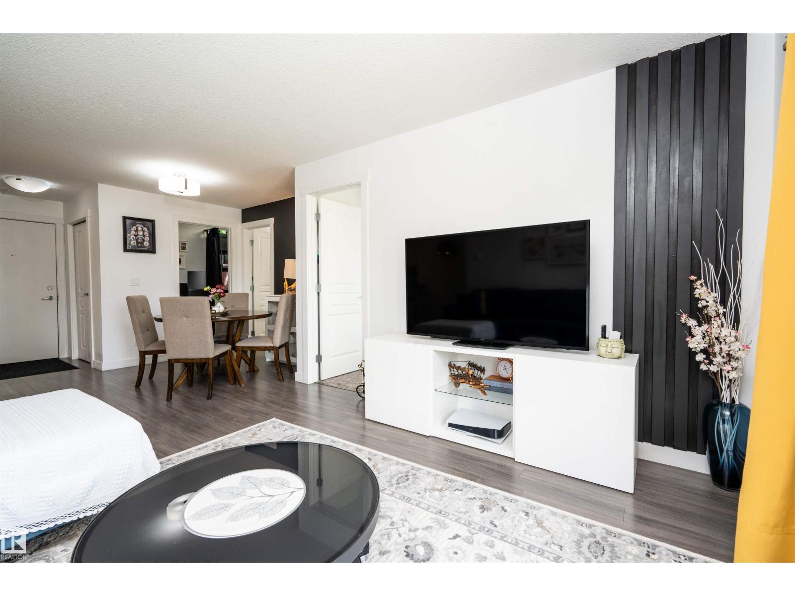Photo 19 of 207 3670 139 Av Nw, Edmonton AB