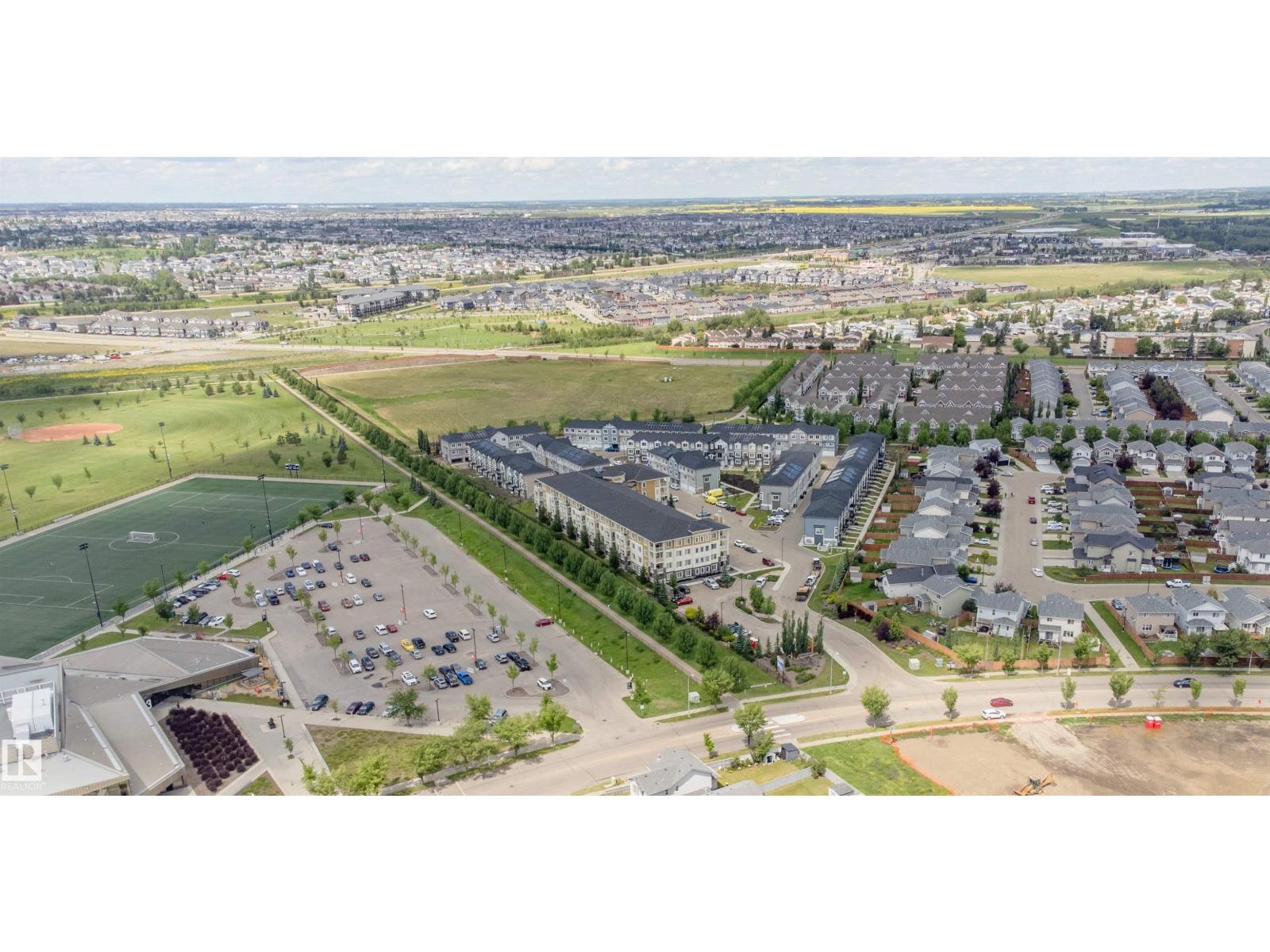 Photo 2 of 207 3670 139 Av Nw, Edmonton AB