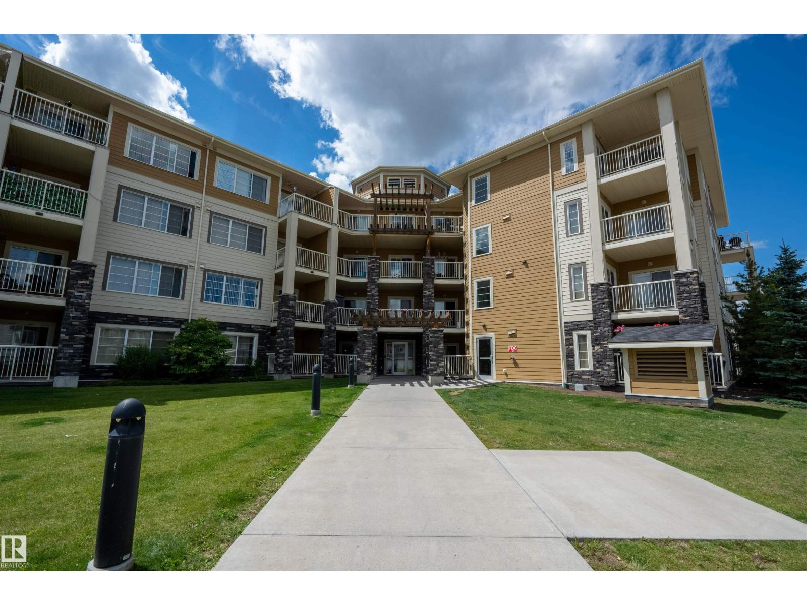 Photo 27 of 207 3670 139 Av Nw, Edmonton AB