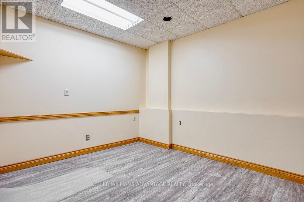 Photo 8 of 203 B 302 Spadina Avenue, Toronto ON