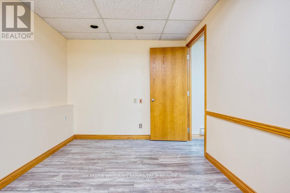Photo 9 of 203 B 302 Spadina Avenue, Toronto ON