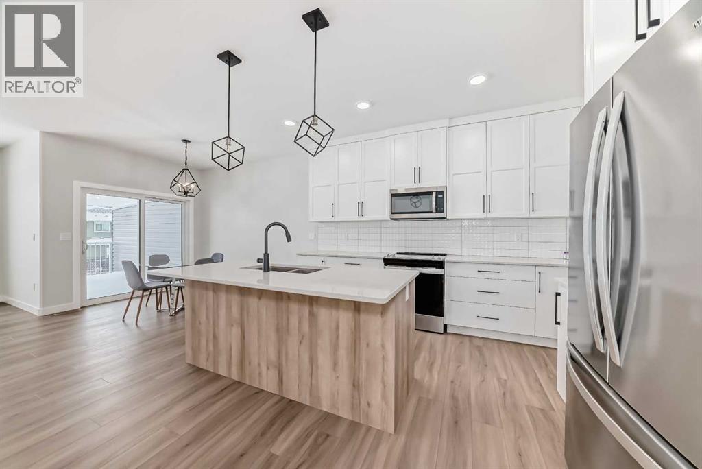 Photo 9 of 15 Rosse Place, Sylvan Lake AB