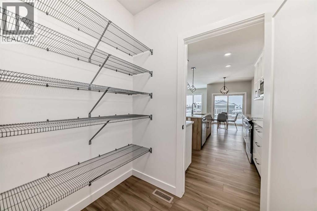 Photo 16 of 15 Rosse Place, Sylvan Lake AB