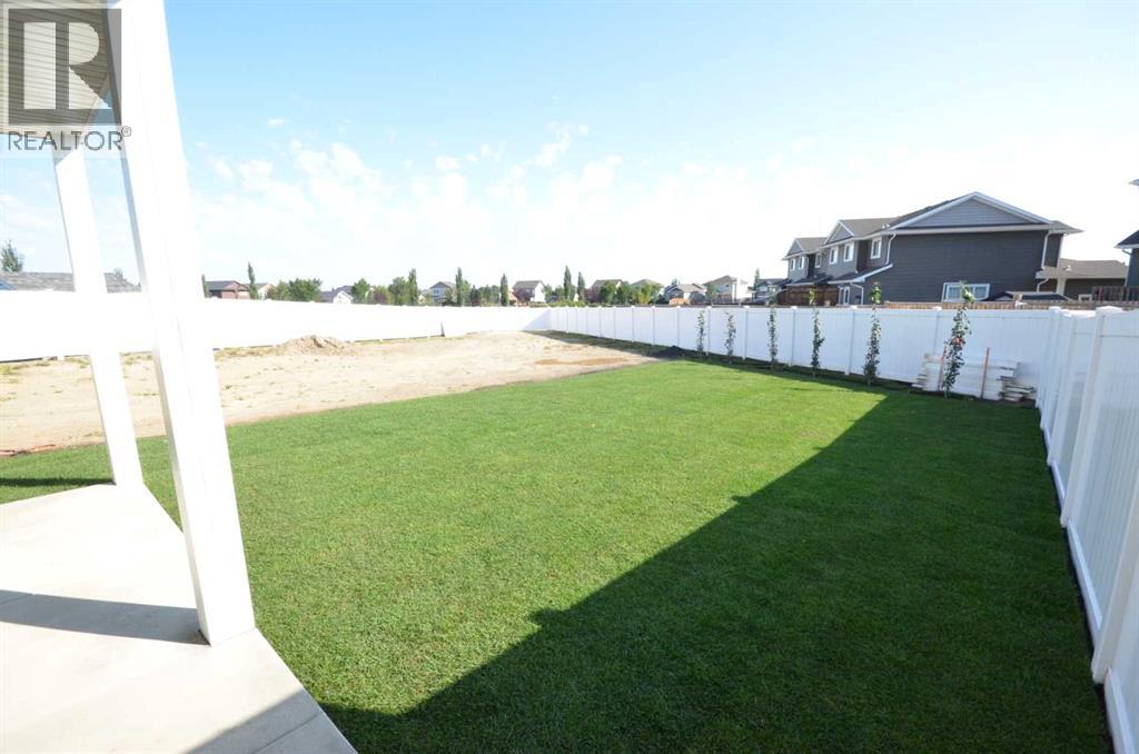 Photo 29 of 15 Rosse Place, Sylvan Lake AB