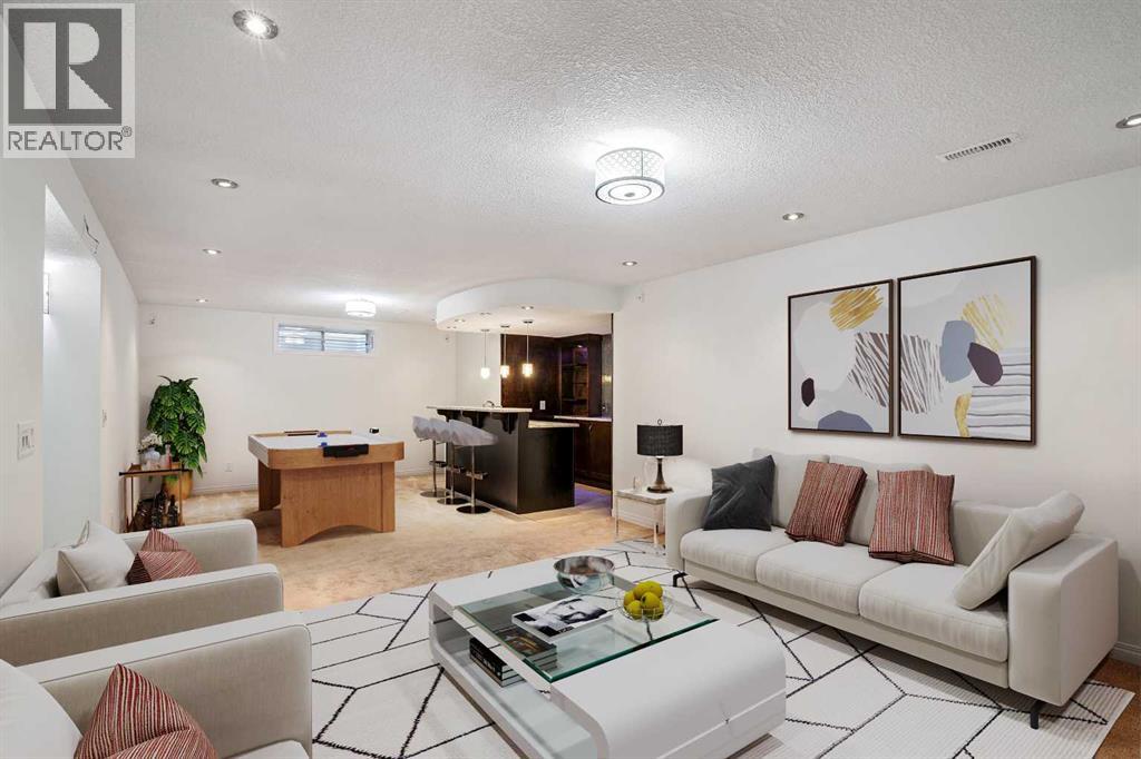 Photo 8 of 338 Panamount Drive Nw, Calgary AB
