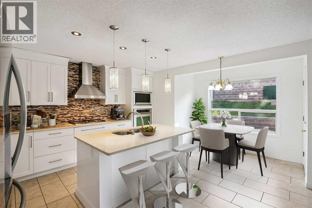 Photo 6 of 338 Panamount Drive Nw, Calgary AB