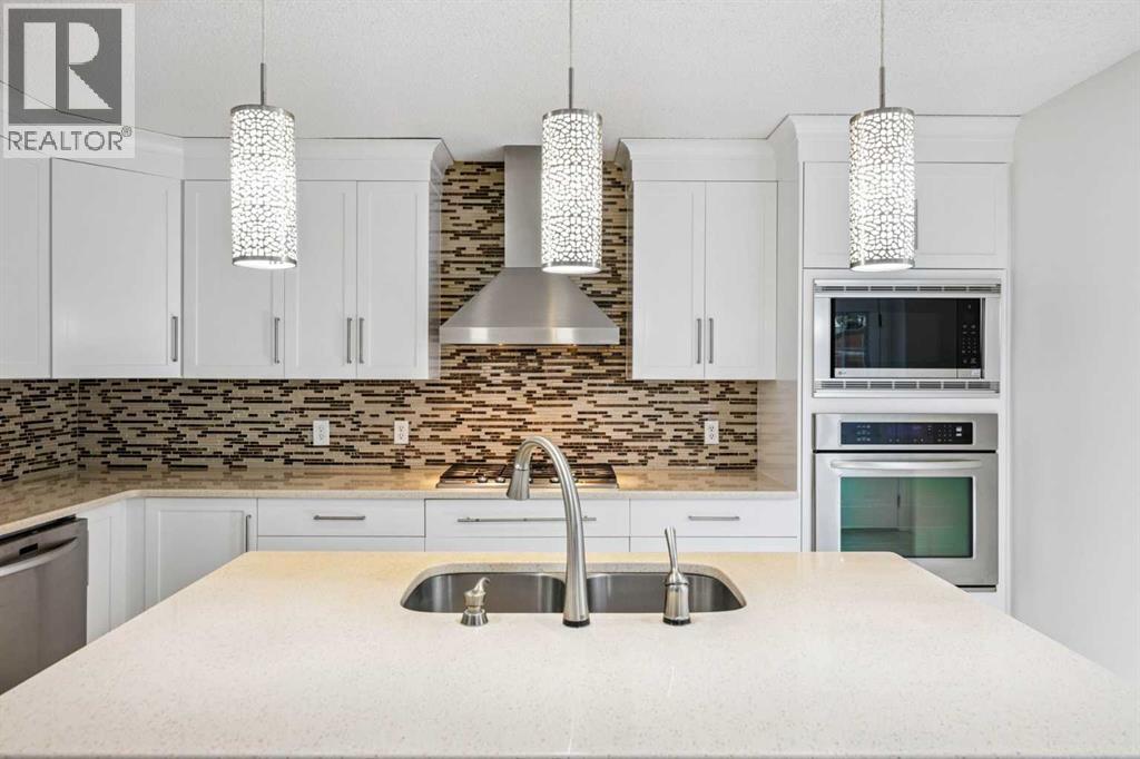Photo 14 of 338 Panamount Drive Nw, Calgary AB