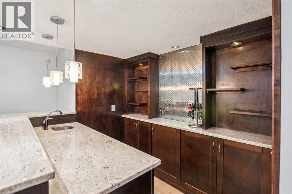 Photo 35 of 338 Panamount Drive Nw, Calgary AB