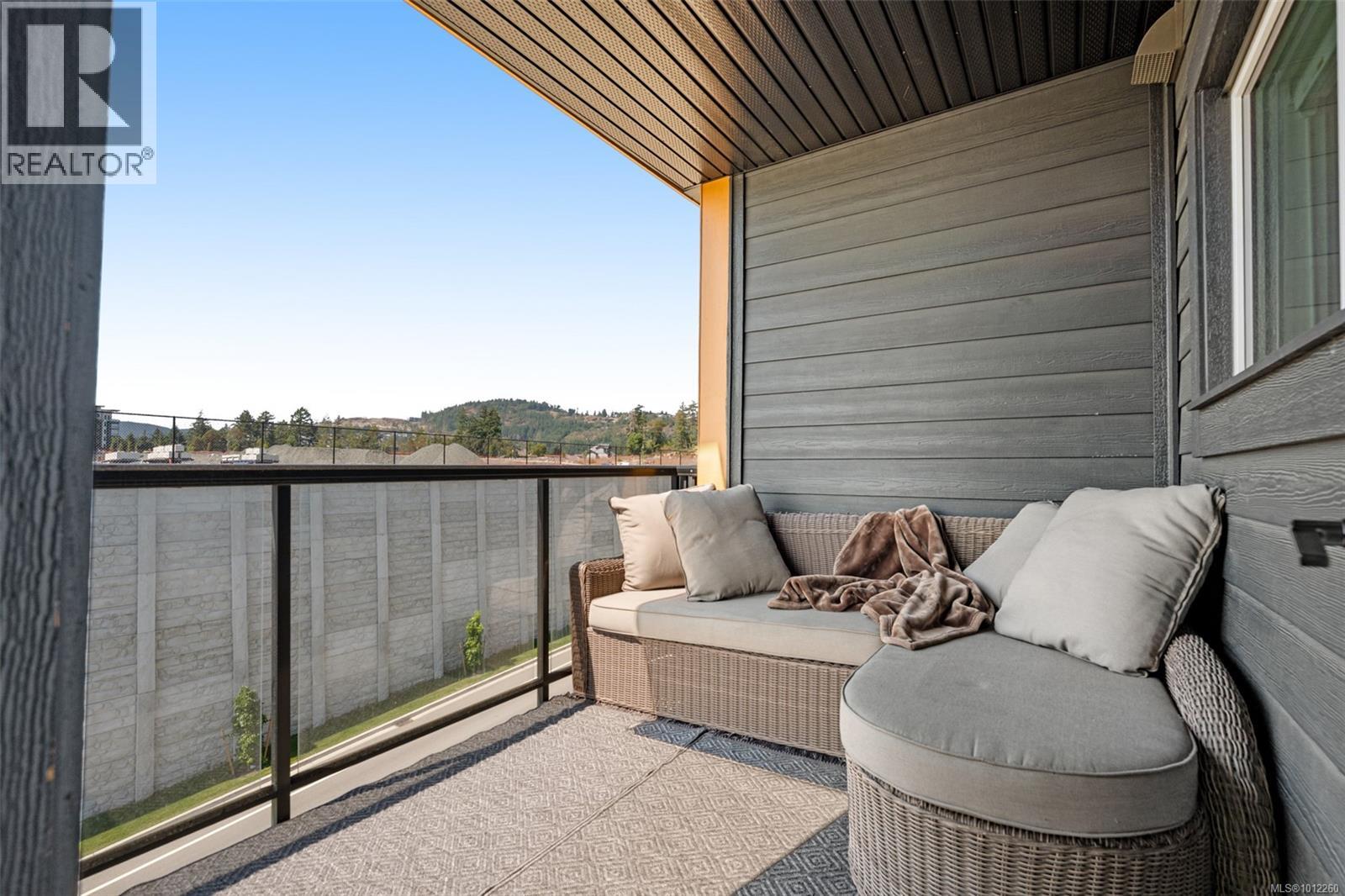 Photo 9 of 315 2469 Gateway Rd, Langford BC