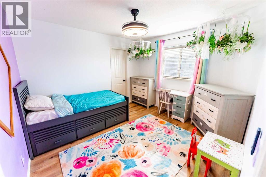 Photo 30 of 78 Kingsland Heights Se, Airdrie AB
