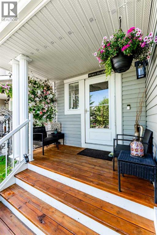 Photo 5 of 78 Kingsland Heights Se, Airdrie AB