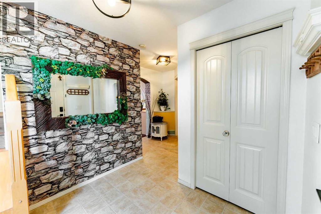 Photo 17 of 78 Kingsland Heights Se, Airdrie AB