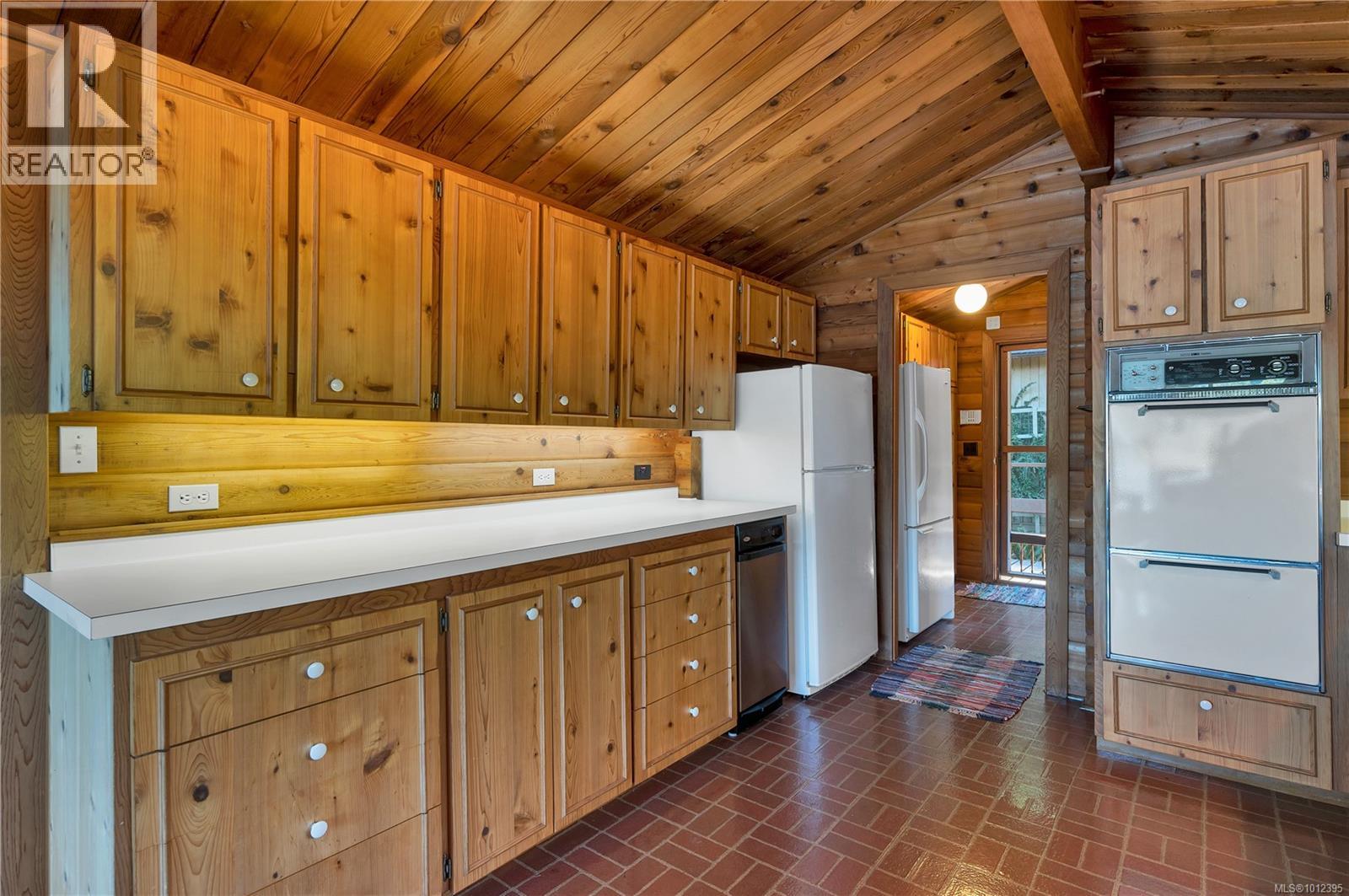 1030 Vargas Rd, Quadra Island