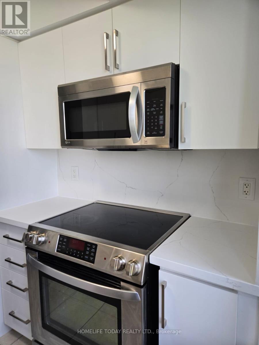 Photo 10 of 510 73 King William Crescent, Richmond Hill ON