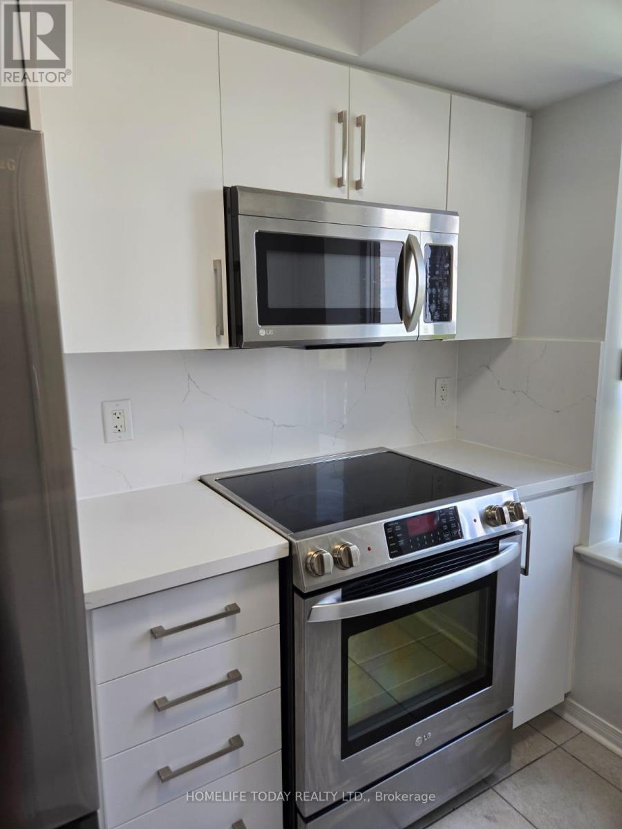 Photo 9 of 510 73 King William Crescent, Richmond Hill ON