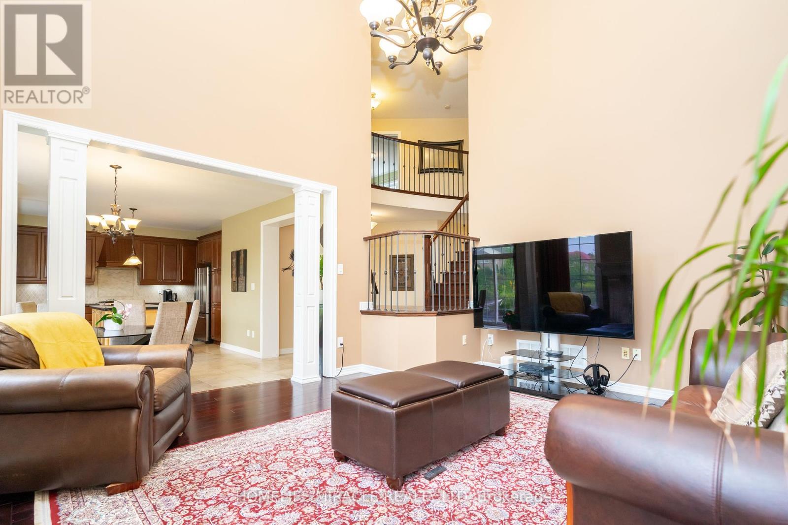 Photo 19 of 22 Malborough Road, Markham ON