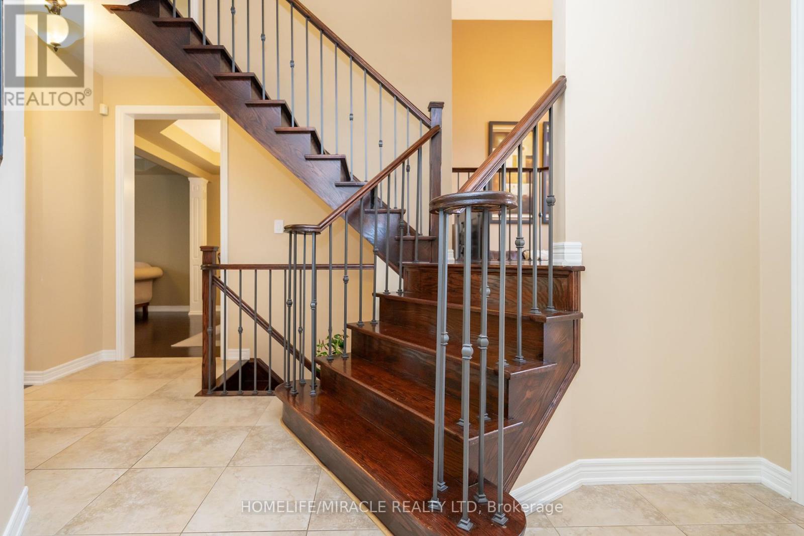 Photo 22 of 22 Malborough Road, Markham ON