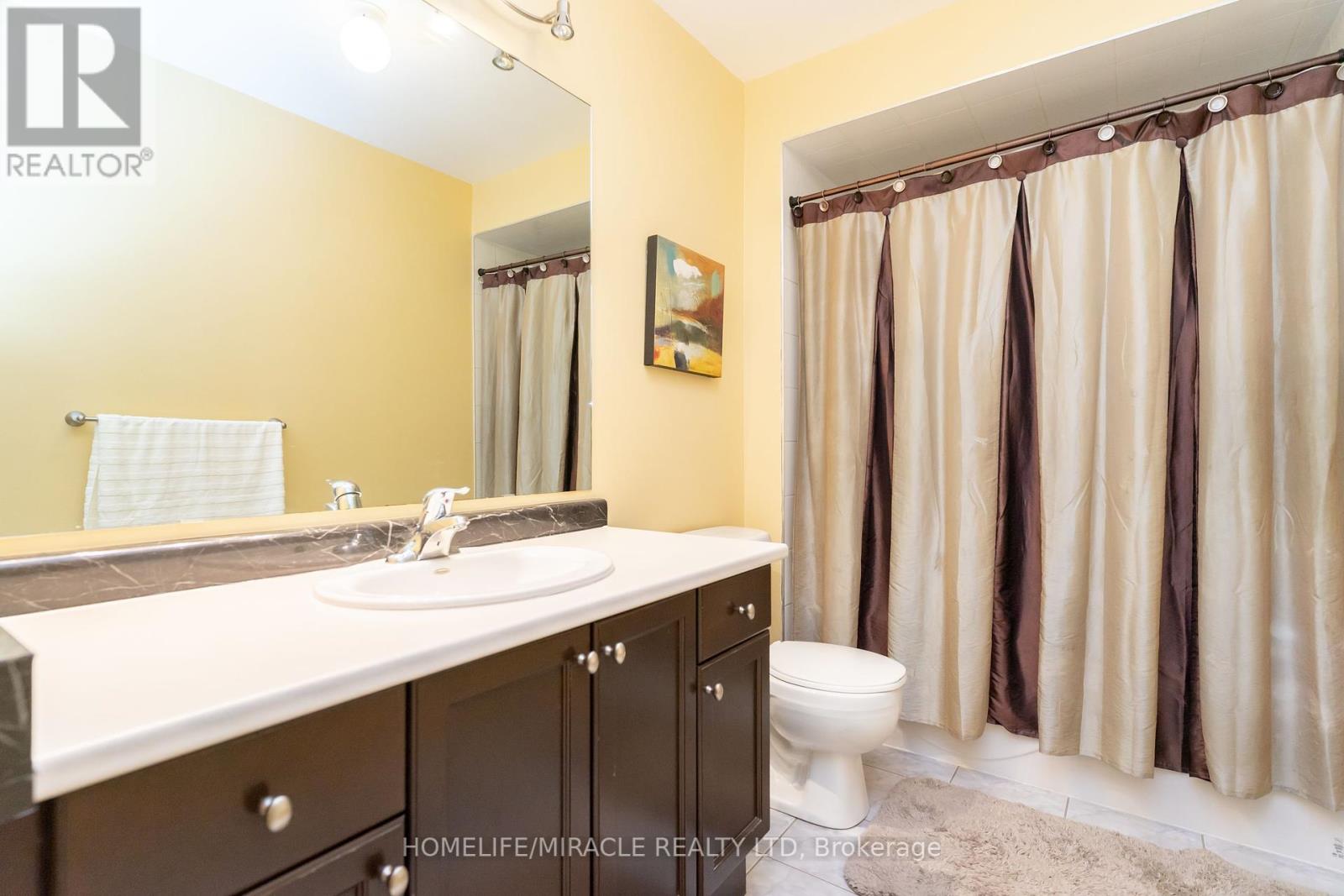 Photo 32 of 22 Malborough Road, Markham ON
