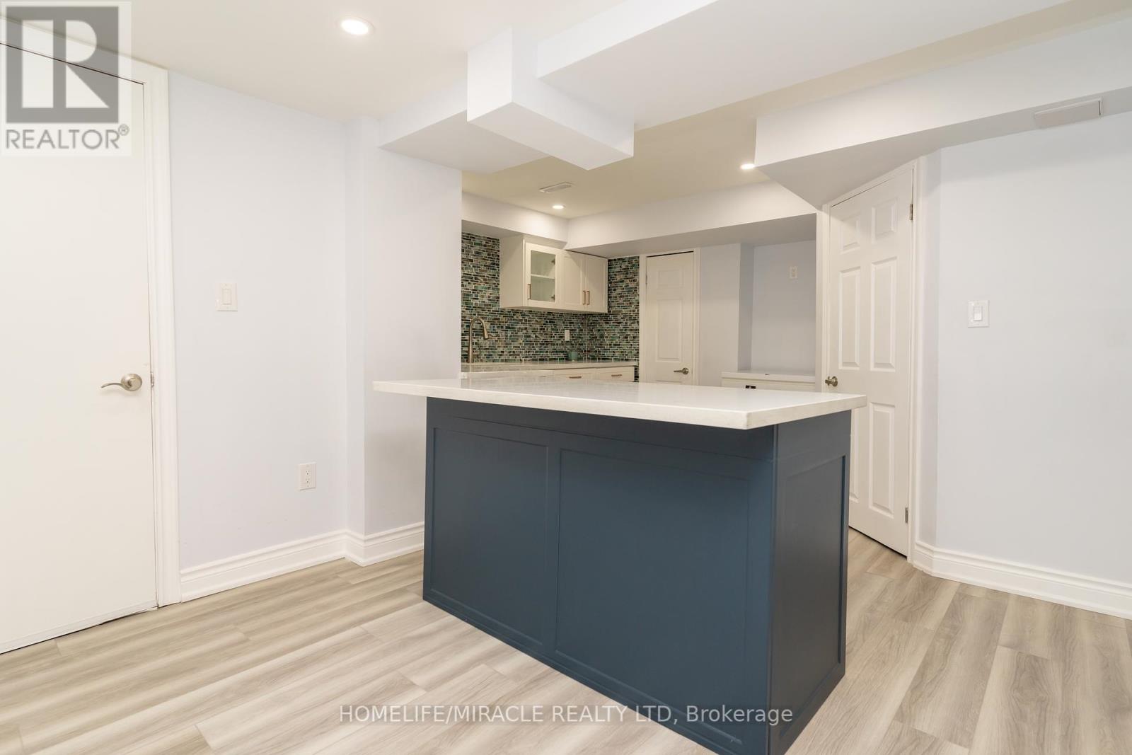 Photo 39 of 22 Malborough Road, Markham ON
