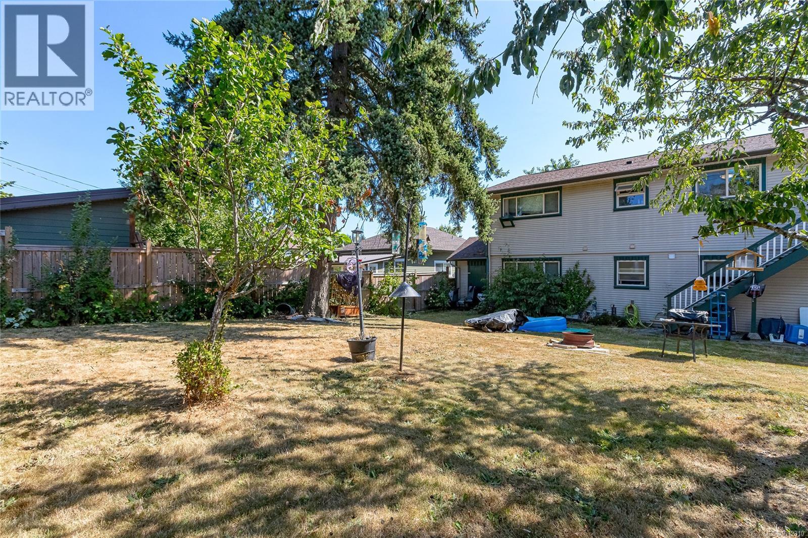 Photo 26 of 435 Watfield Ave, Nanaimo BC