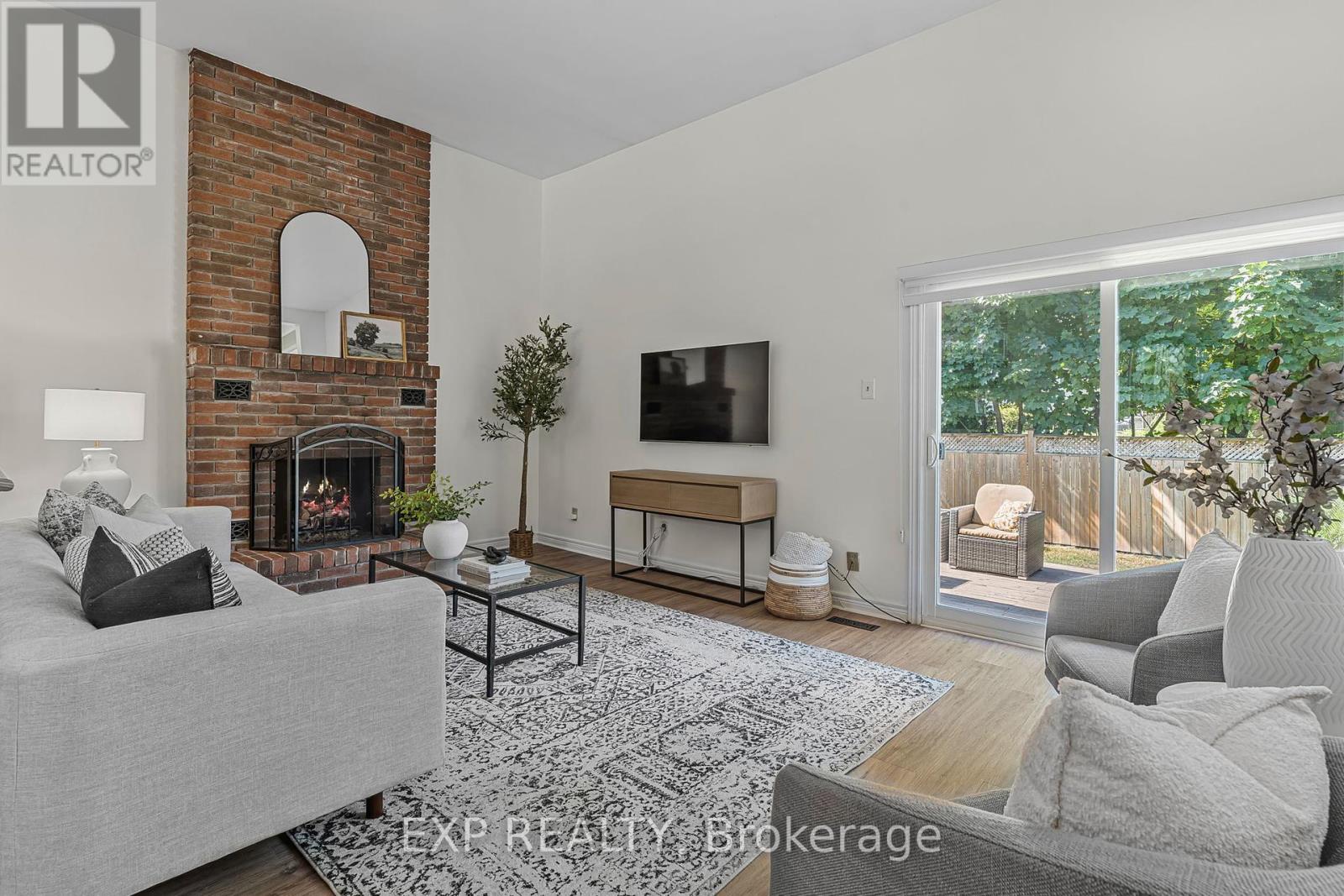Photo 16 of 20 Amity Road, Mississauga ON