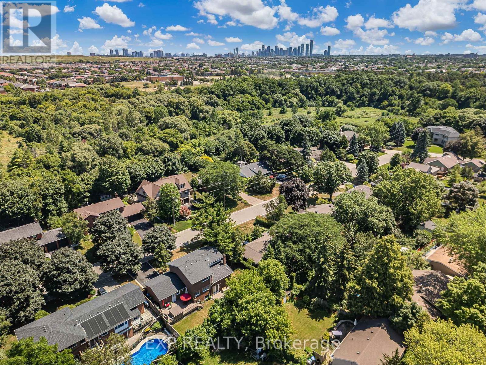 Photo 40 of 20 Amity Road, Mississauga ON
