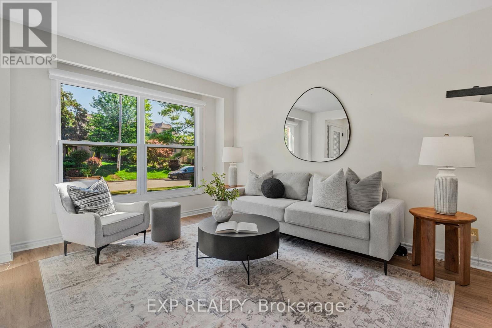 Photo 5 of 20 Amity Road, Mississauga ON