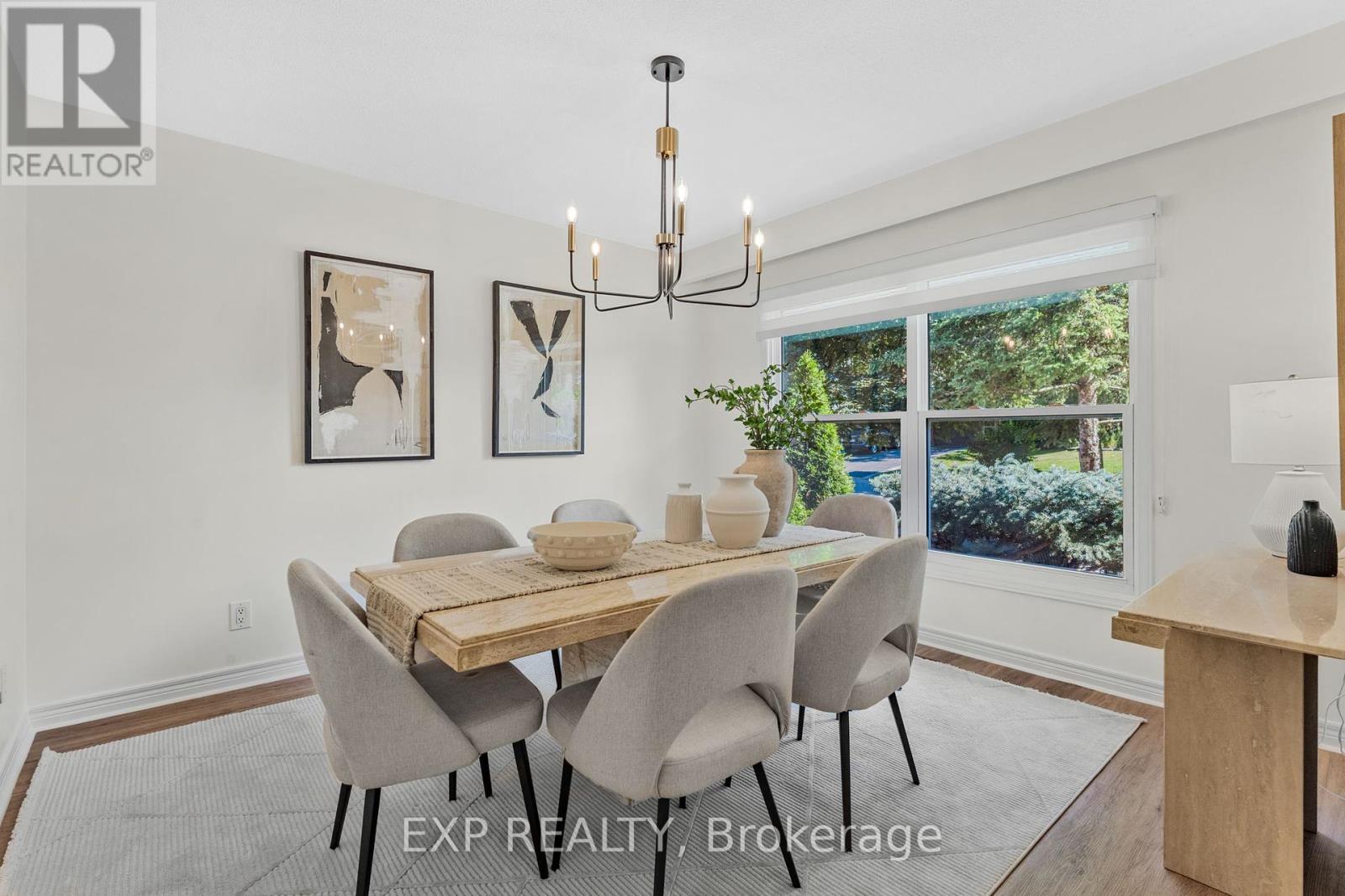 Photo 8 of 20 Amity Road, Mississauga ON