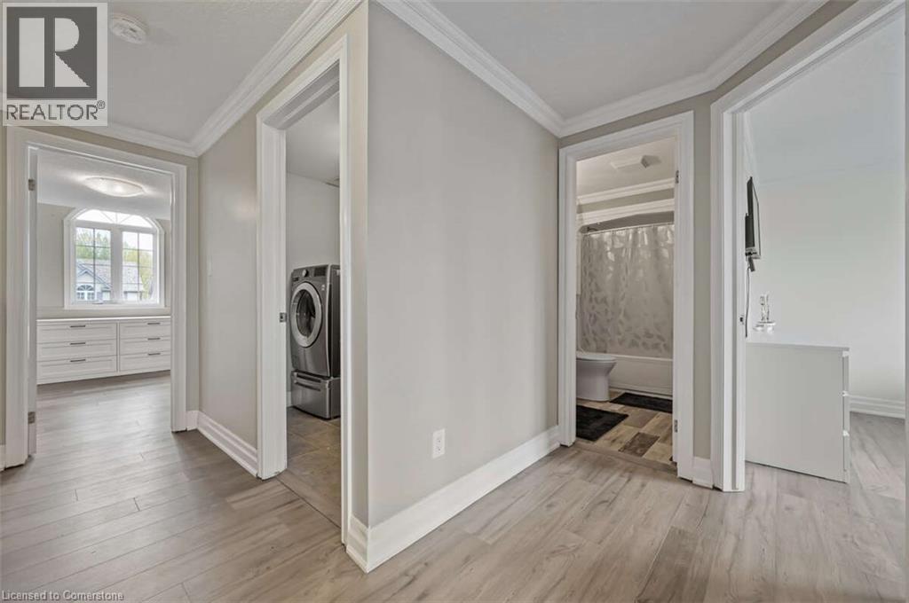 Photo 17 of 128 Marcy Crescent, Cambridge ON