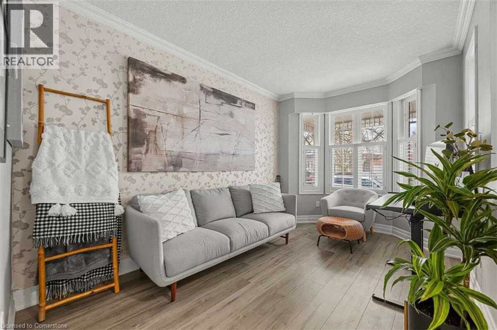 Photo 28 of 128 Marcy Crescent, Cambridge ON