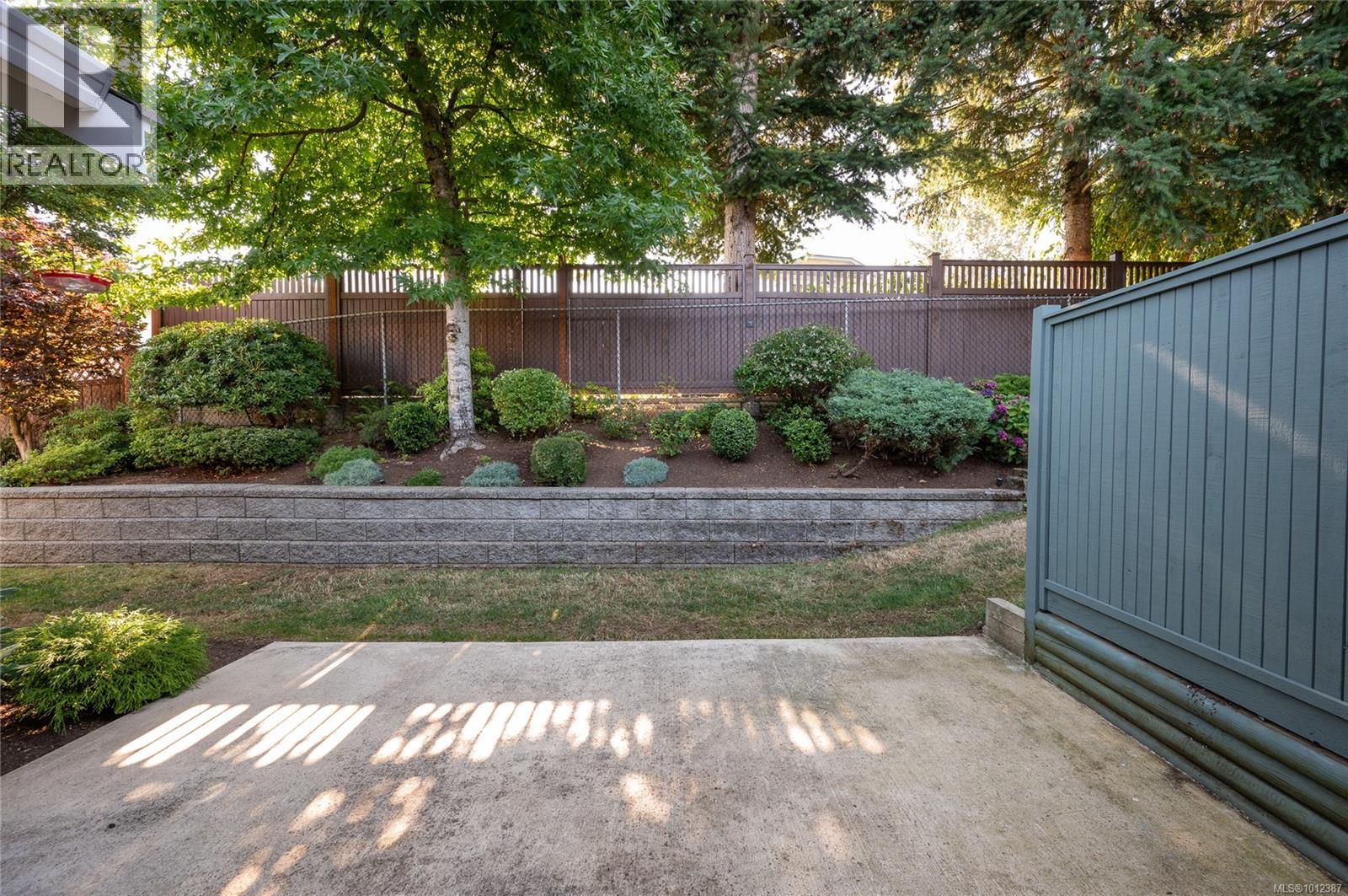 Photo 13 of 6128 Bellflower Way, Nanaimo BC