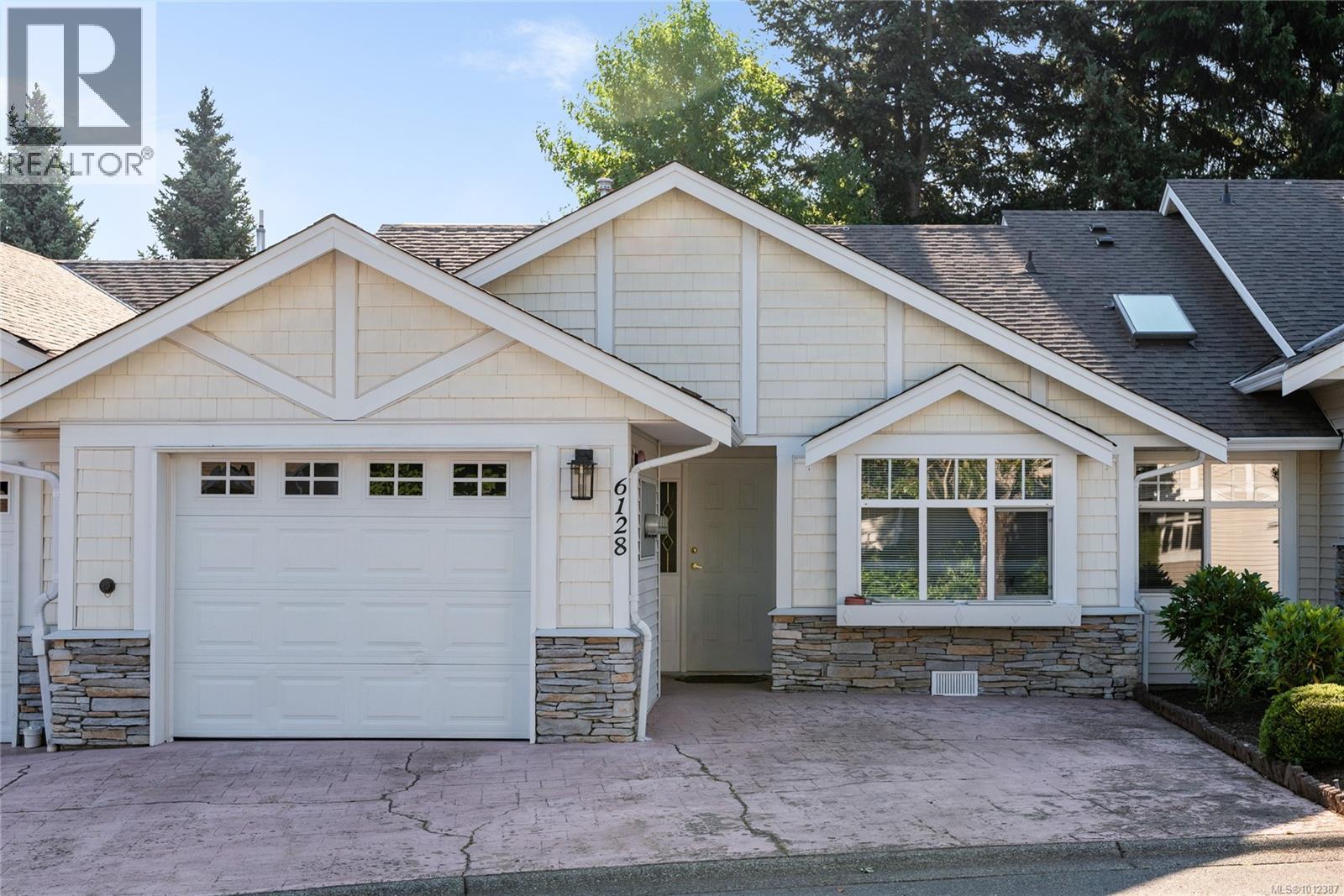 Photo 1 of 6128 Bellflower Way, Nanaimo BC