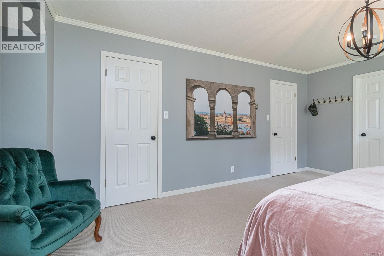  8565 Bourne Terrace, North Saanich