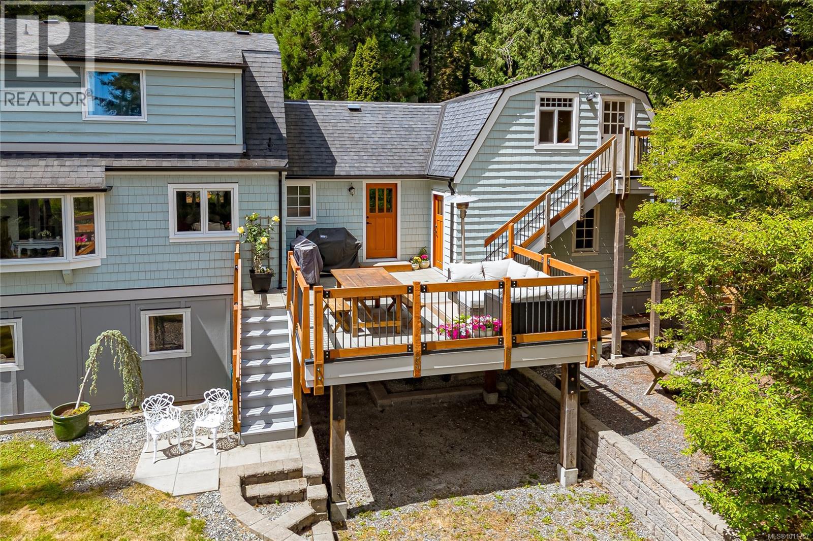  8565 Bourne Terrace, North Saanich