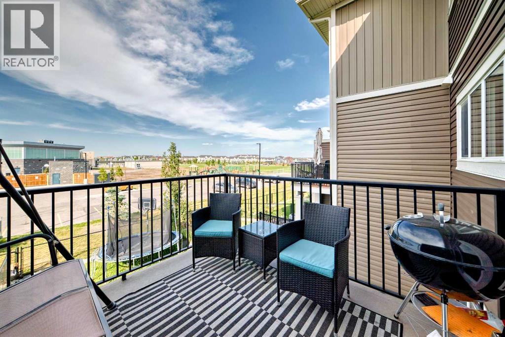 Photo 18 of 665 Hillcrest Road Sw, Airdrie AB