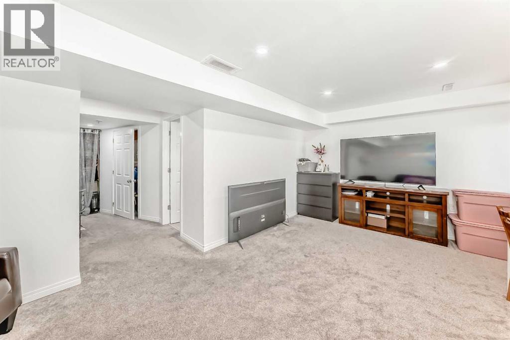 Photo 38 of 665 Hillcrest Road Sw, Airdrie AB