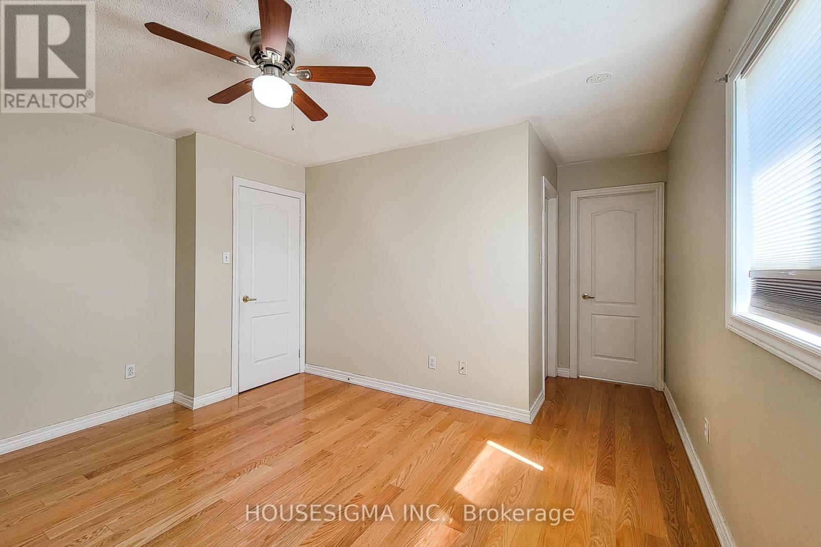 Photo 1 of Main 69 Peachwood Crescent, Hamilton ON